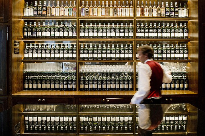 Edinburgh Luxury Private Food & Drink Tour with Eat Walk Tours - Photo 1 of 14